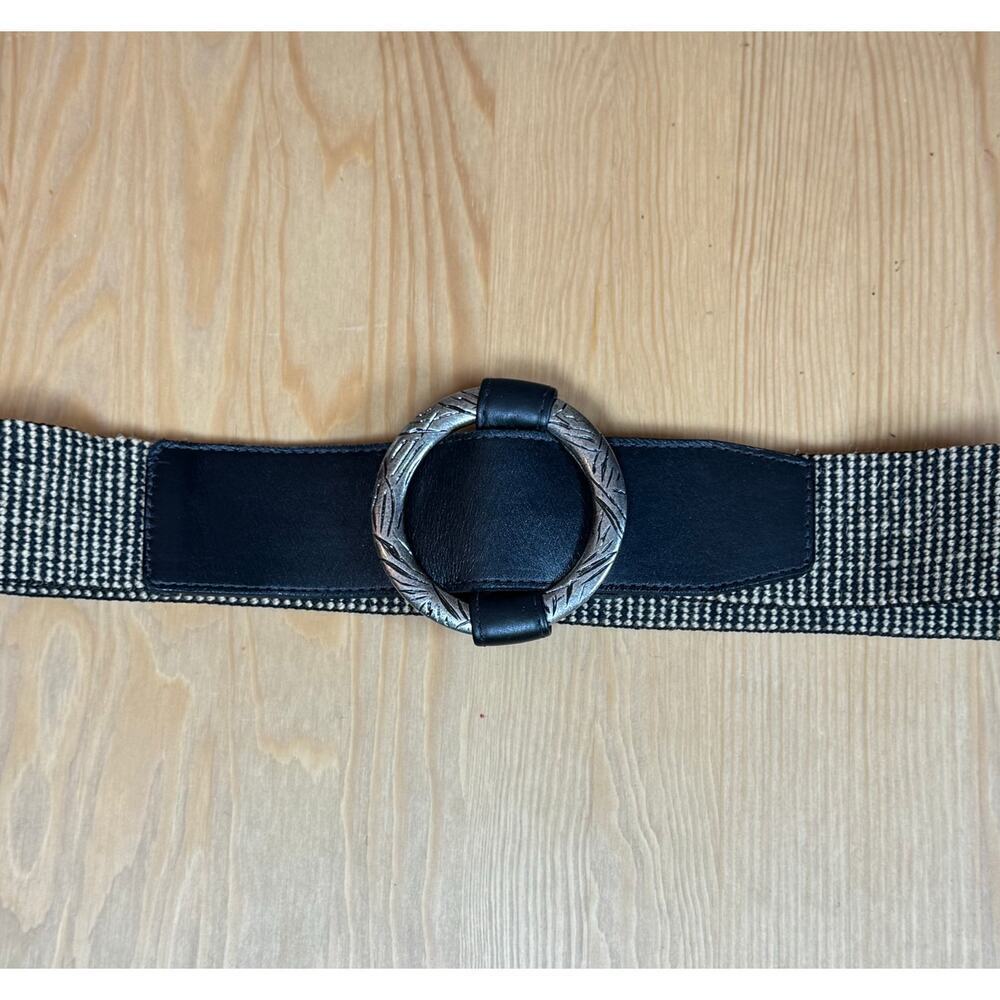 Womens Belt Wide Stretch Silver Made in USA Black Leather Medium Quiet Luxury